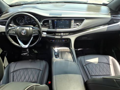 Used 2022 Buick Enclave Avenir w/ Avenir Technology Package AWD/4WD image 18