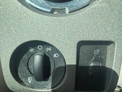 Used 2010 Ford F250 Lariat AWD/4WD image 15