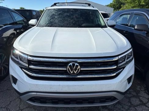 Used 2023 Volkswagen Atlas SE w/ Panoramic Sunroof Package AWD/4WD image 8