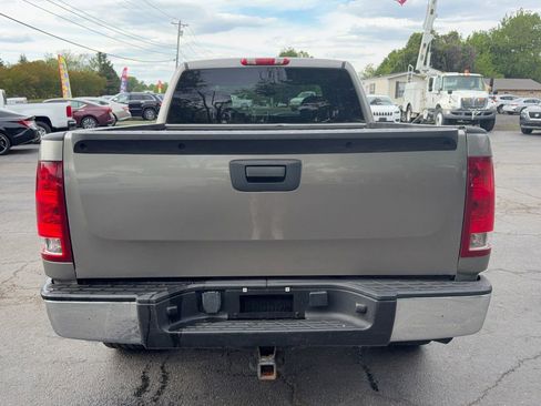 Used 2007 GMC Sierra 1500 SLE w/ California Package RWD image 5