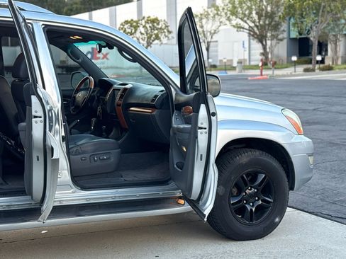 Used 2006 Lexus GX 470 AWD/4WD image 19