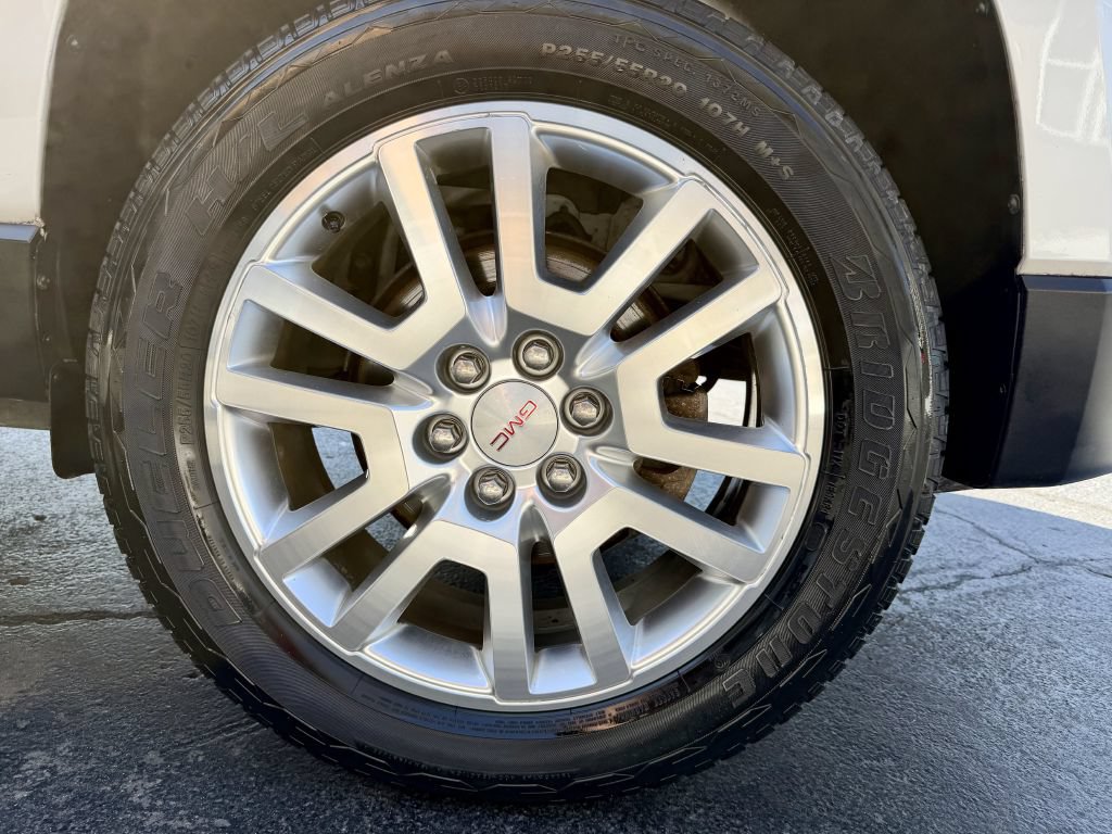 Used 2016 GMC Acadia SLT w/ Premium Edition FWD image 30
