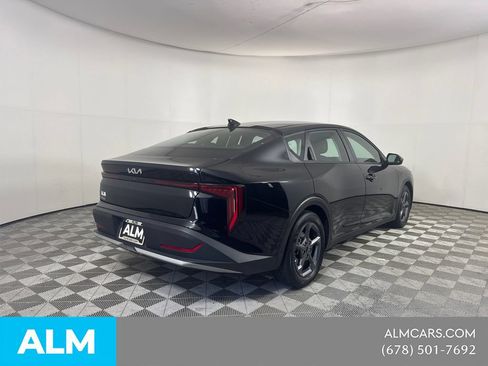Used 2025 Kia K4 FWD image 5