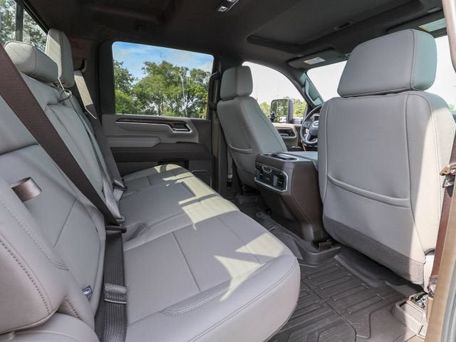 Used 2025 GMC Sierra 2500 SLT w/ SLT Premium Package AWD/4WD image 26