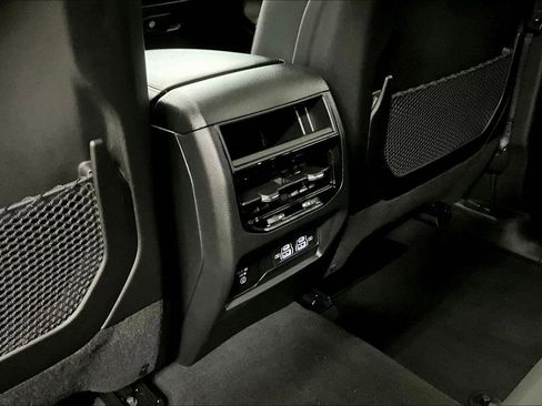 Used 2025 Jeep Grand Cherokee Laredo X w/ Luxury Tech Group I image 10