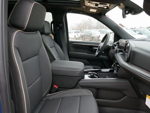 New 2026 Chevrolet Tahoe Premier image 8