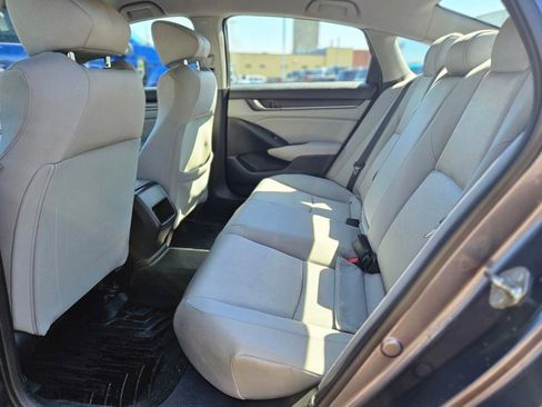 Used 2018 Honda Accord LX image 15