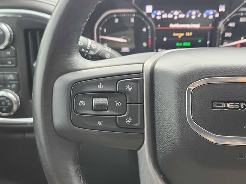 Used 2022 GMC Sierra 2500 Denali AWD/4WD image 18