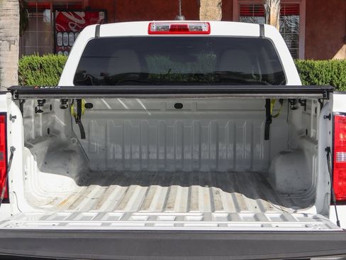 Used 2021 Chevrolet Colorado W/T w/ WT Convenience Package image 9