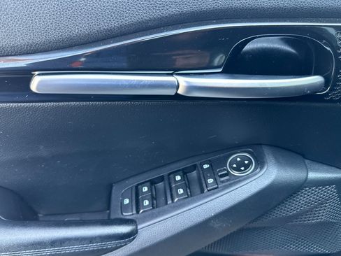 Used 2022 Kia Seltos S AWD/4WD image 12