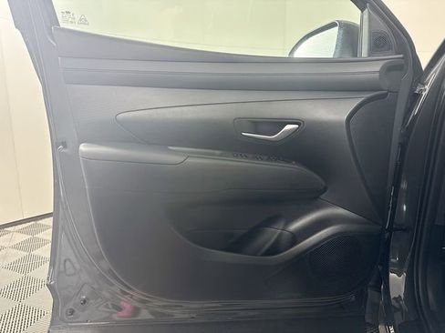 New 2026 Hyundai Tucson SE image 12