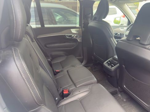 Certified 2023 Volvo XC90 B6 Ultimate w/ Lounge Package image 23