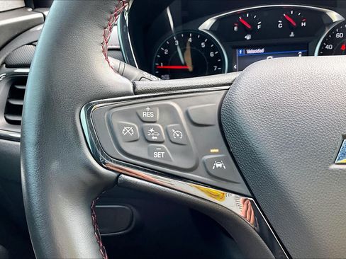 Used 2024 Chevrolet Equinox RS FWD image 23
