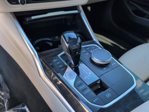 Used 2020 BMW 330i Sedan RWD image 19