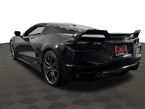 Used 2023 Chevrolet Corvette Stingray Premium Cpe w/ Z51 Performance Package RWD image 6