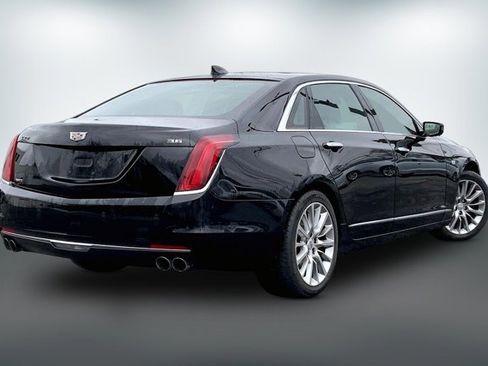 Used 2018 Cadillac CT6 3.6 AWD image 13