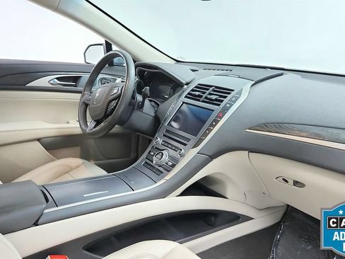 Used 2020 Lincoln MKZ Reserve FWD image 39