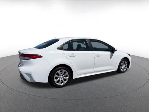 Used 2025 Toyota Corolla LE FWD image 14