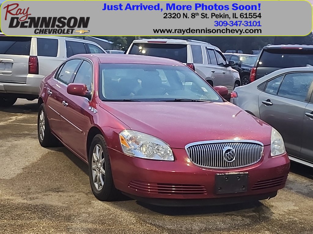 Used 2008 Buick Lucerne CXL w/ Driver Confidence Package FWD image 1