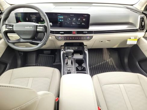 New 2026 Kia Sorento S w/ S Panoramic Sunroof Package image 16