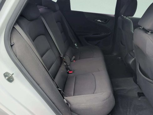 Used 2021 Chevrolet Malibu LS FWD image 29