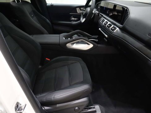 Used 2025 Mercedes-Benz GLE 53 AMG 4MATIC Coupe image 17