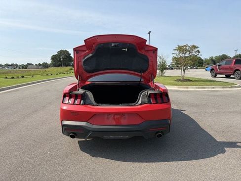 Used 2025 Ford Mustang GT RWD image 18