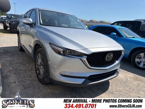 Used 2019 MAZDA CX-5 Grand Touring FWD image 1
