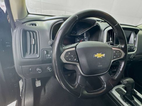 Used 2021 Chevrolet Colorado ZR2 image 11