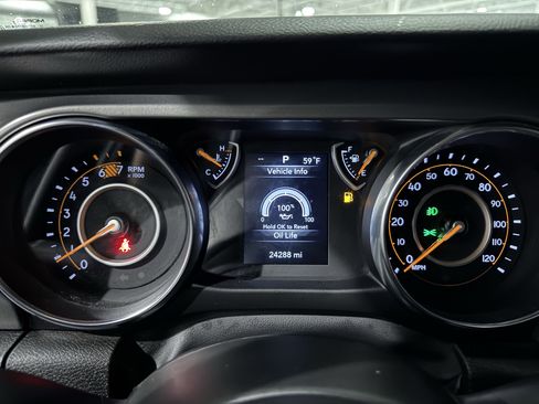 Used 2022 Jeep Wrangler Sport S image 20