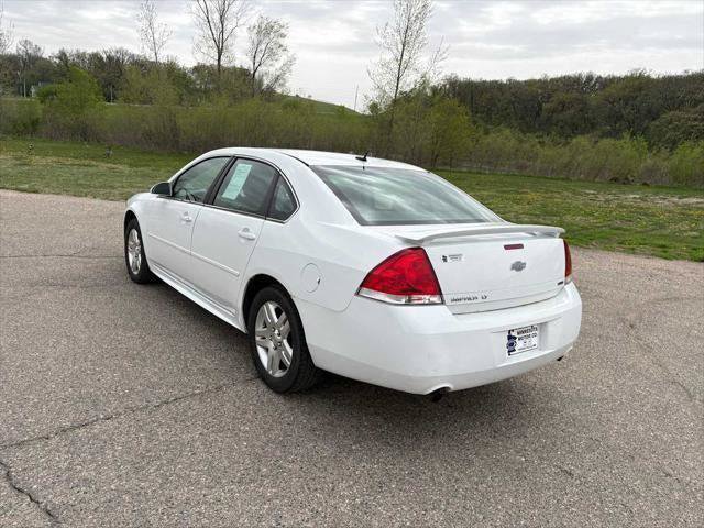 Used 2015 Chevrolet Impala LT w/ LT Sunroof Package FWD image 5