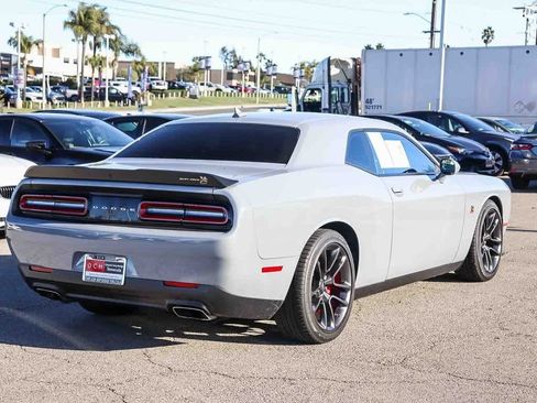 Certified 2022 Dodge Challenger R/T Scat Pack image 5