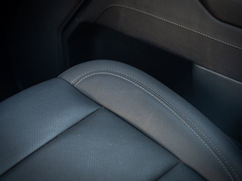 Used 2024 Chevrolet Silverado 2500 LTZ w/ LTZ Plus Package image 20