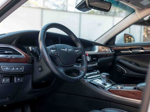 Used 2017 Genesis G90 5.0 Ultimate image 2