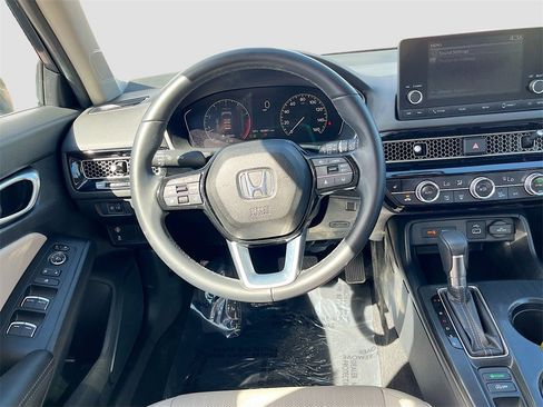 Used 2024 Honda Civic EX-L image 22