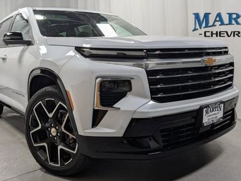 New 2026 Chevrolet Traverse High Country image 1