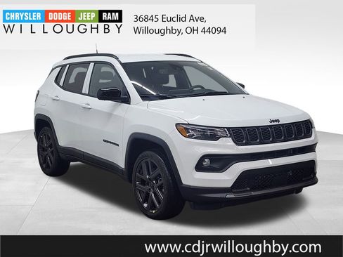 New 2026 Jeep Compass Latitude image 3