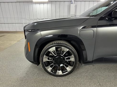 Used 2023 BMW XM AWD/4WD image 21