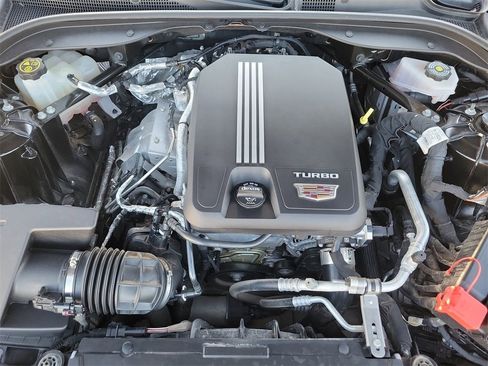 Used 2022 Cadillac CT5 Luxury w/ Sun And Sound Package image 10