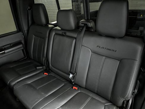 Used 2016 Ford F250 Platinum w/ FX4 Off-Road Package image 19