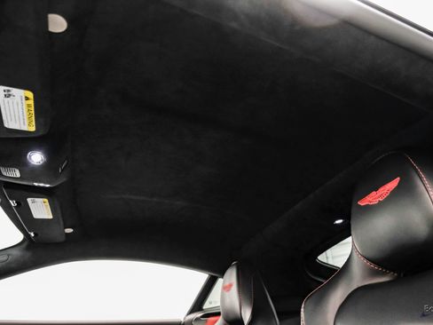 Used 2023 Aston Martin V12 Vantage RWD image 43