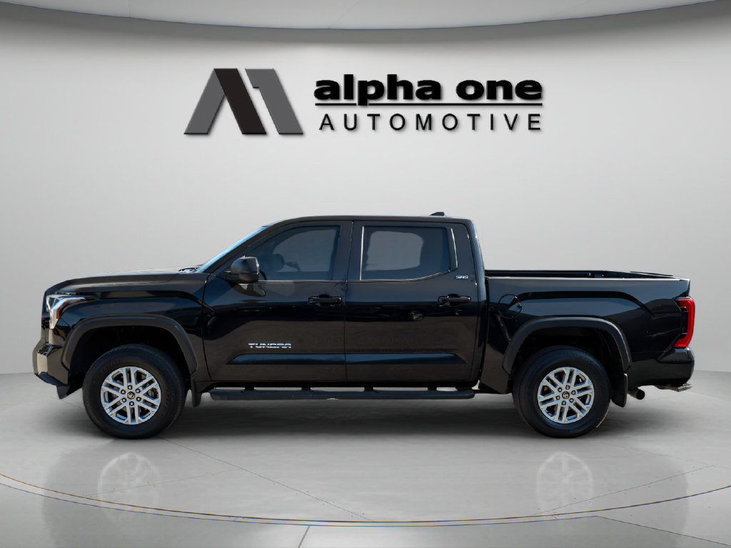 Used 2024 Toyota Tundra SR5 w/ SR5 Premium Package AWD/4WD image 10
