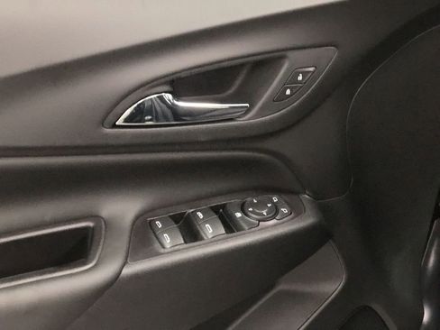 Used 2020 Chevrolet Equinox LT FWD image 13