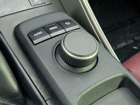 Used 2020 Lexus IS 350 F Sport w/ F Sport Package RWD image 23
