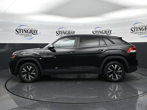 Used 2021 Volkswagen Atlas Cross Sport SE FWD image 4