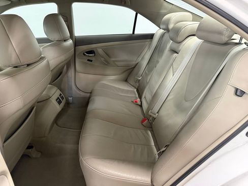 Used 2009 Toyota Camry Hybrid image 16