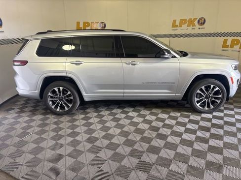 Used 2023 Jeep Grand Cherokee L Overland AWD/4WD image 5