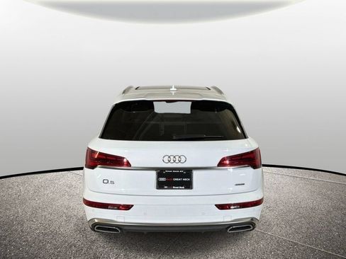 Used 2023 Audi Q5 e Premium w/ Convenience Package AWD/4WD image 19
