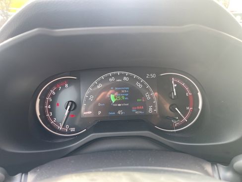 Used 2025 Toyota RAV4 LE image 19