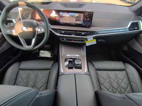 New 2026 BMW X5 xDrive40i image 16